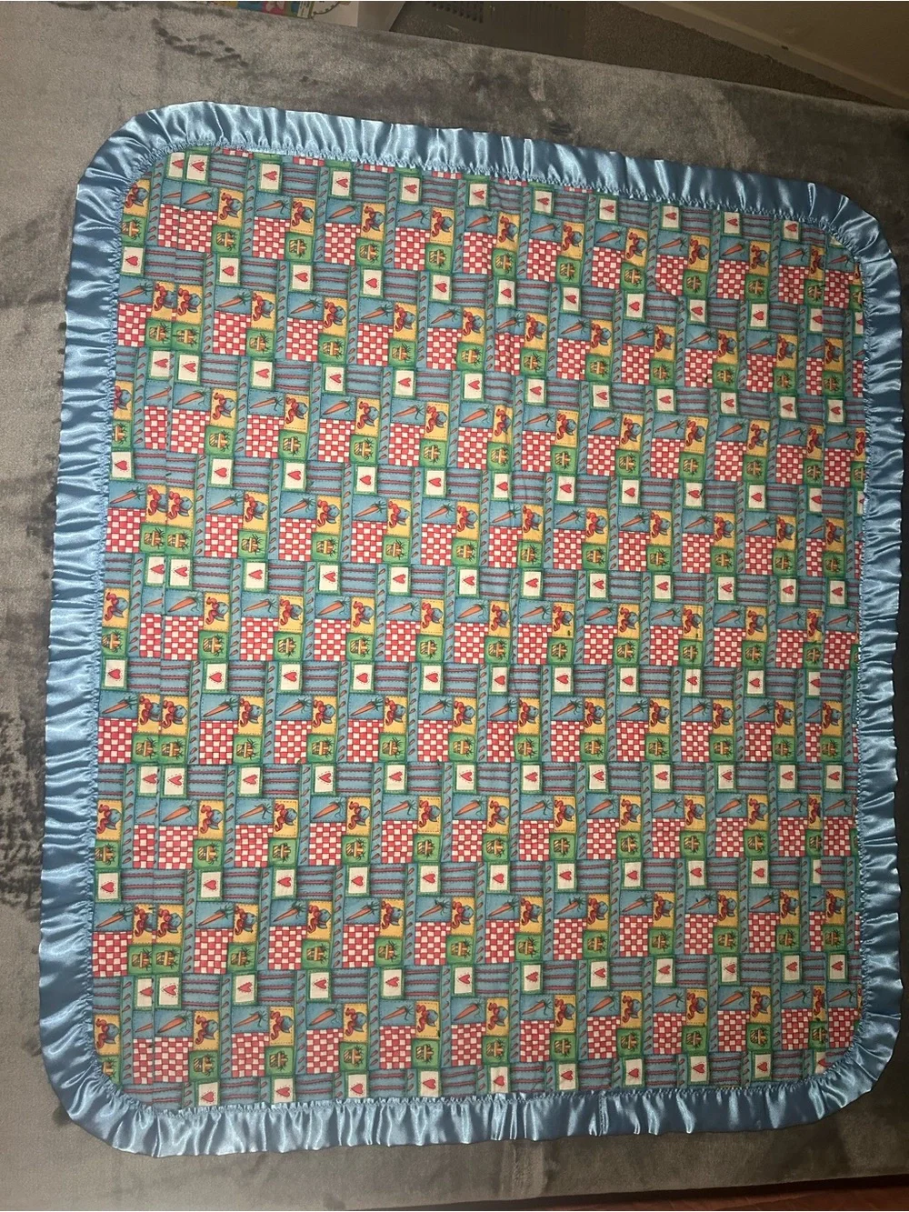 Vintage Daisy Kingdon Children's Alphabet Quilt Peter Rabbit Nursery Baby Flopsy